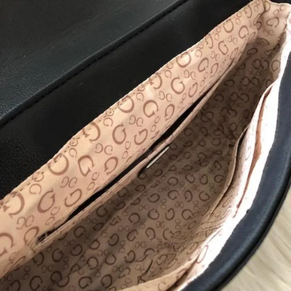 Guess new tag